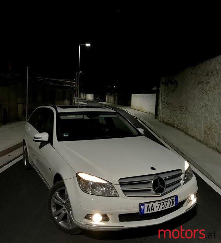 2010' Mercedes-Benz C 220 photo #1