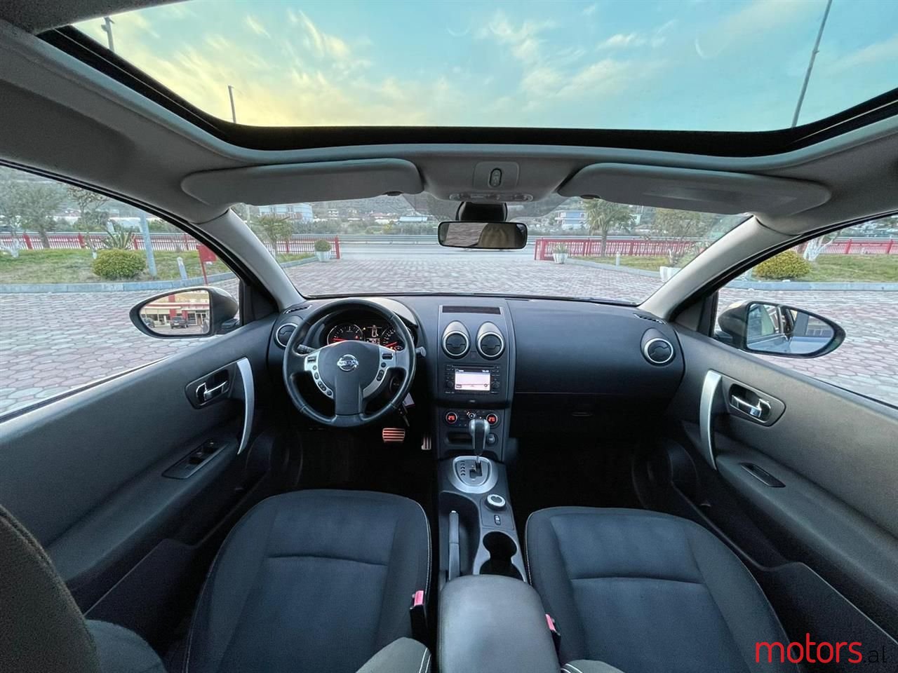 2012' Nissan Qashqai photo #6