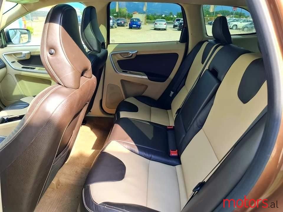 2010' Volvo Xc 60 photo #6