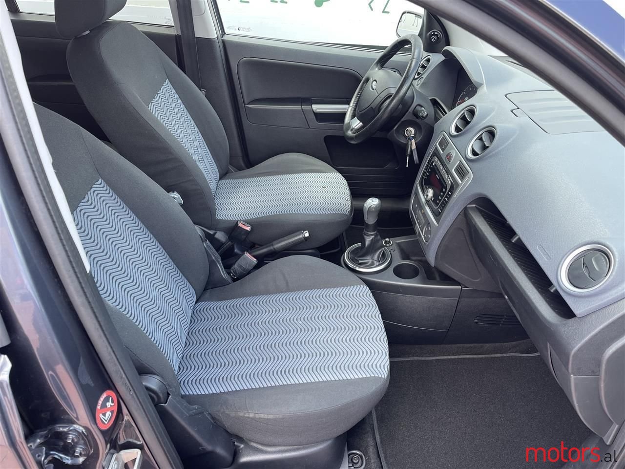 2008' Ford Fusion photo #2