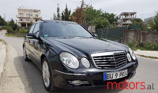 2007' Mercedes-Benz E-Class photo #2