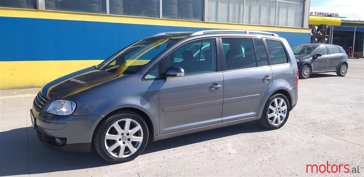 2006' Volkswagen Golf Plus photo #2