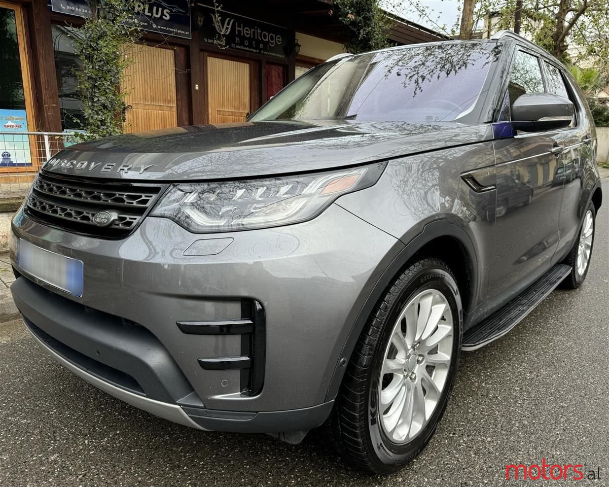 2017' Land Rover Discovery photo #2