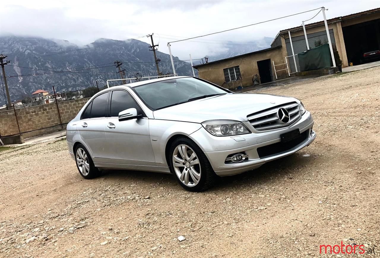 2010' Mercedes-Benz C 300 photo #1
