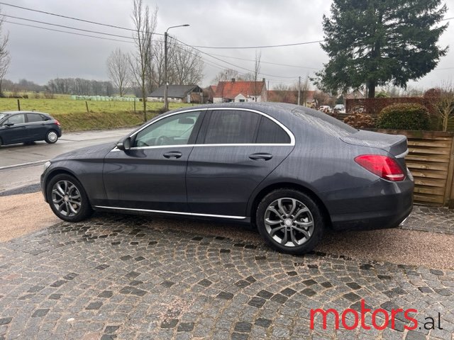 2016' Mercedes-Benz C 200 photo #2