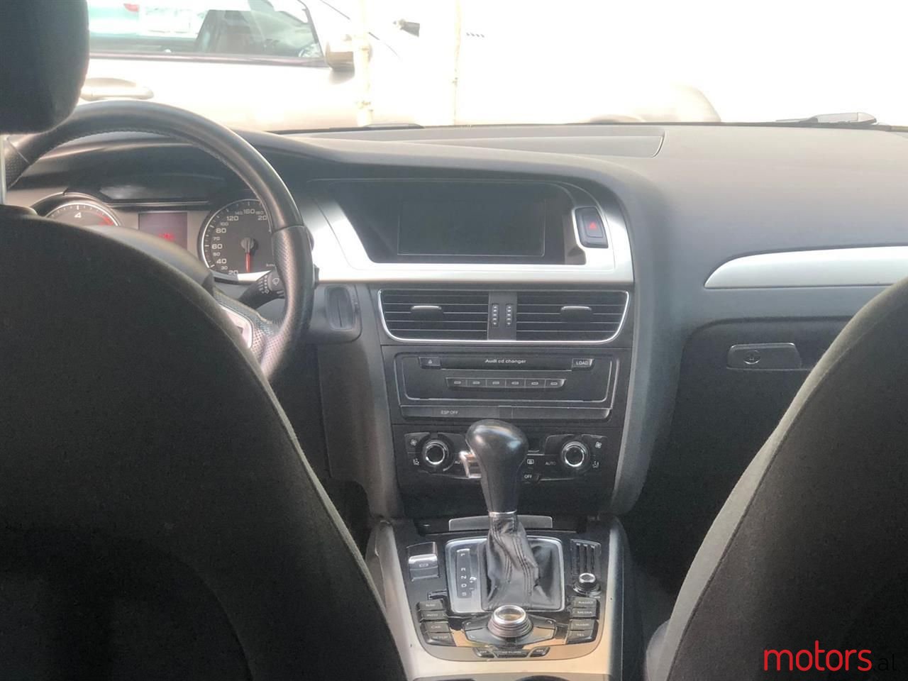 2009' Audi A4 photo #3