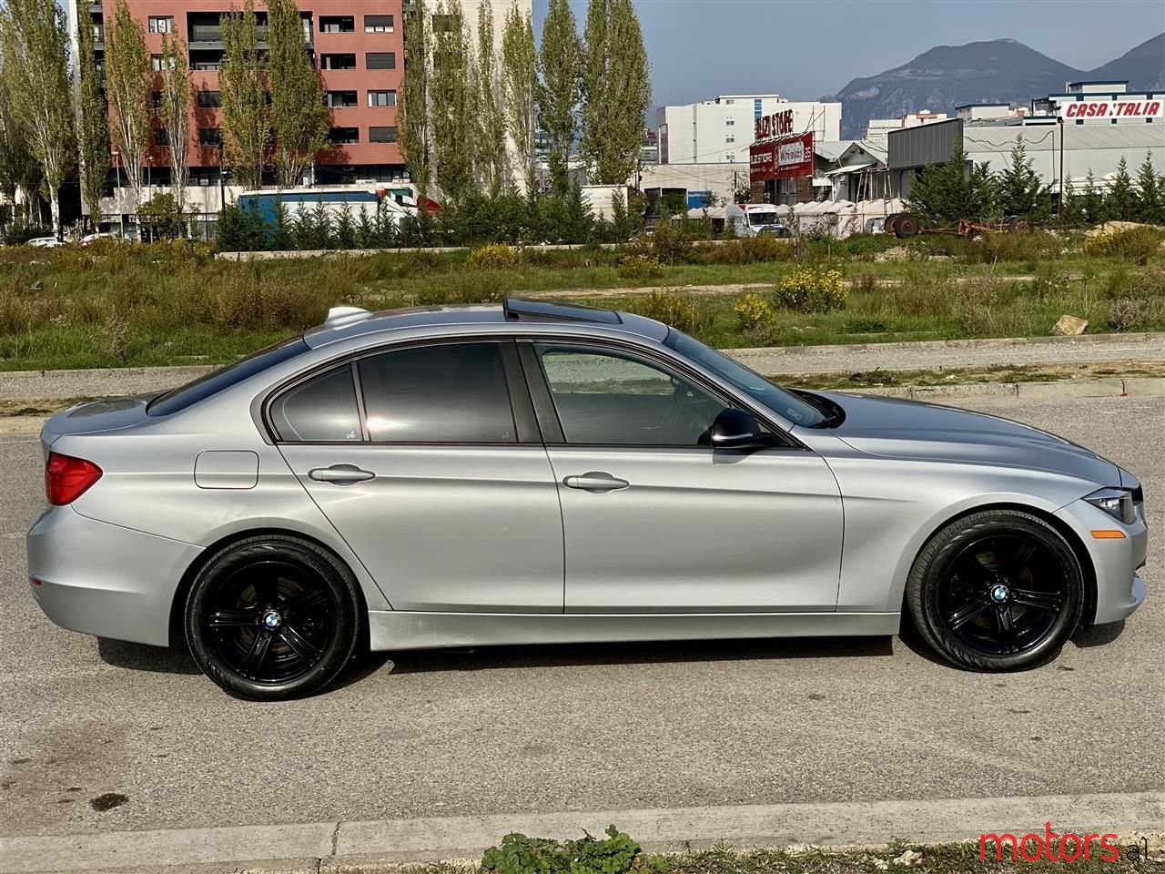 2014' BMW 328 photo #4