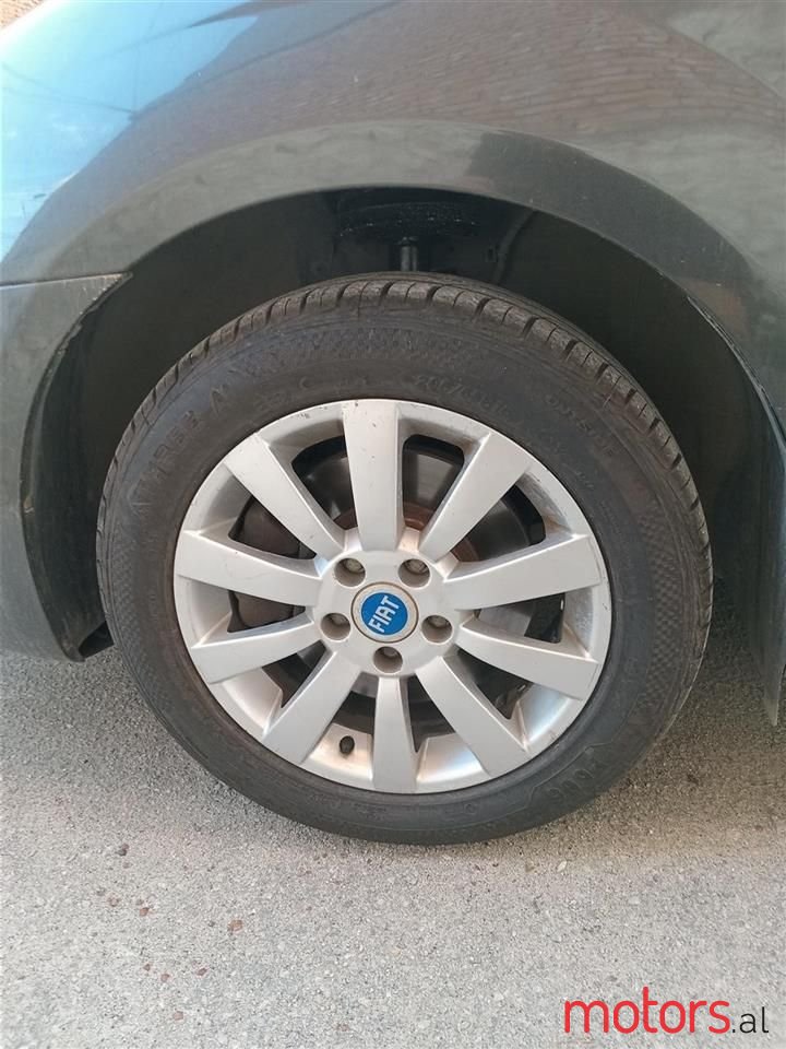 2006' Fiat Croma photo #6