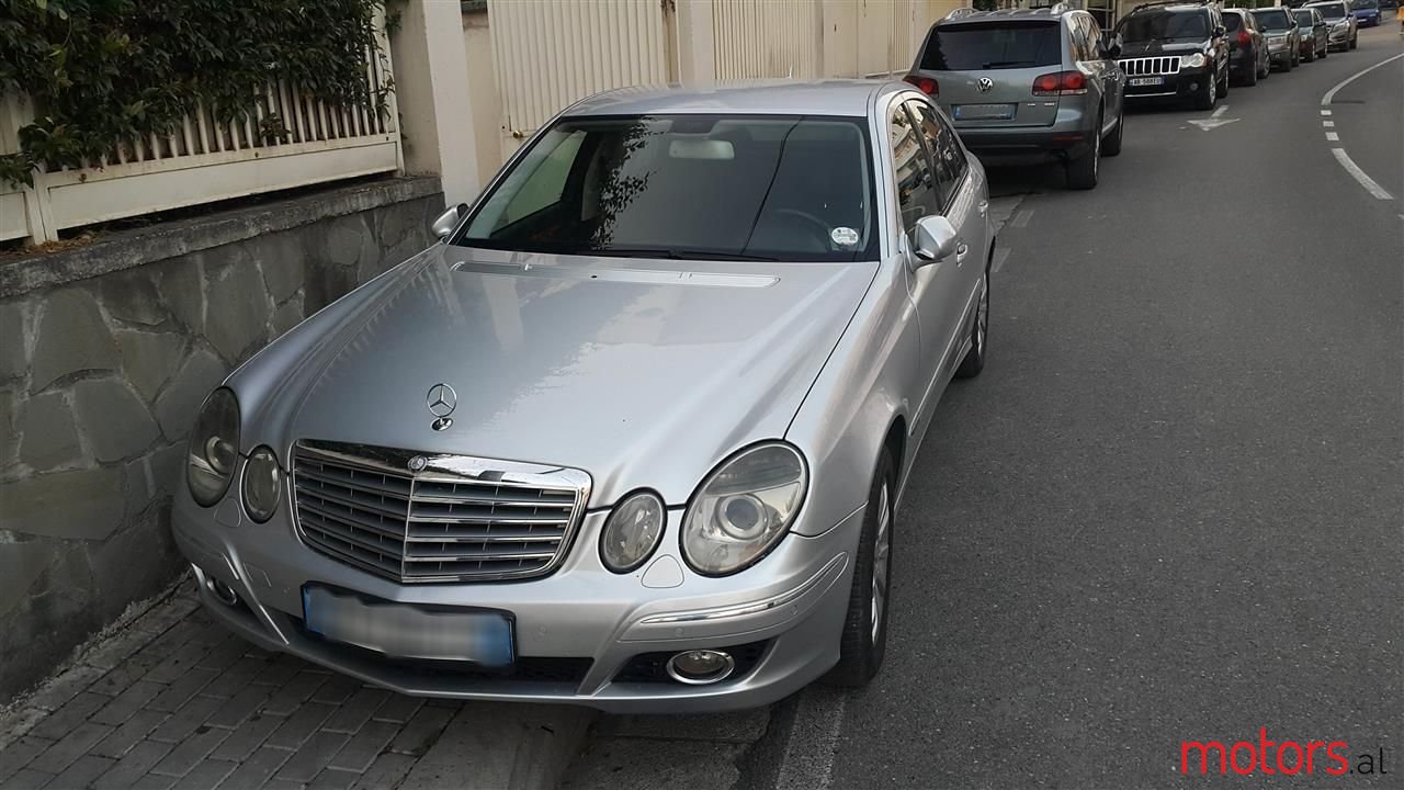 2007' Mercedes-Benz E 280 photo #3