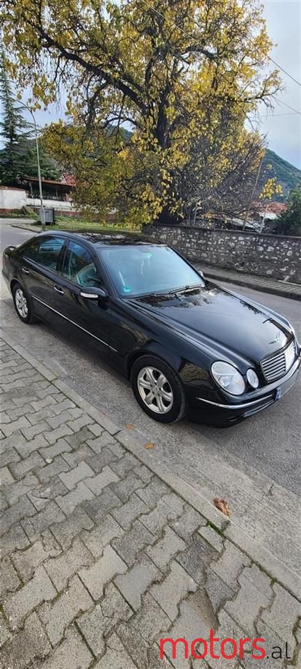 2005' Mercedes-Benz E 280 photo #6