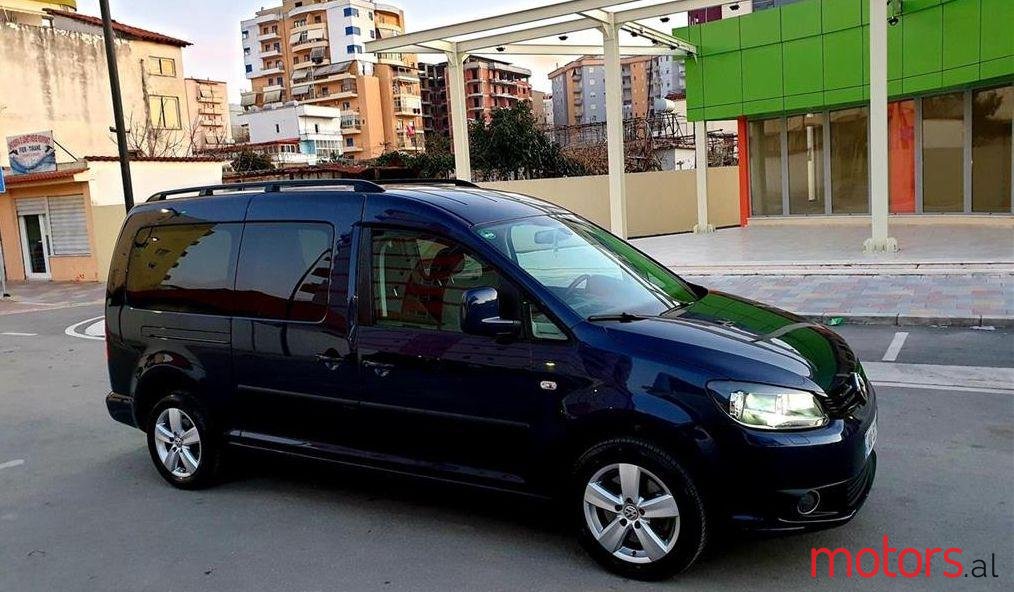 2012' Volkswagen Caddy photo #3