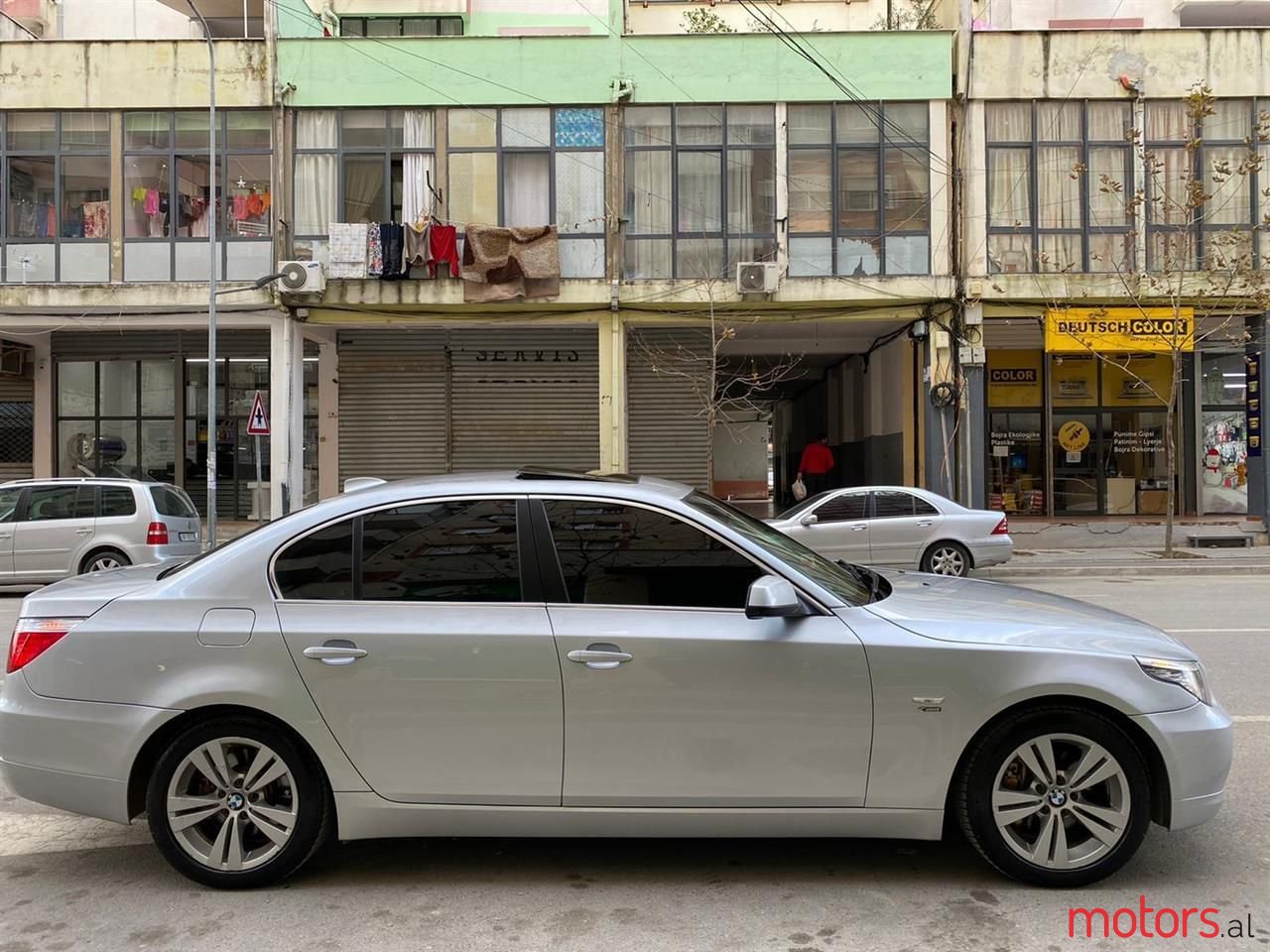 2010' BMW 528 photo #6