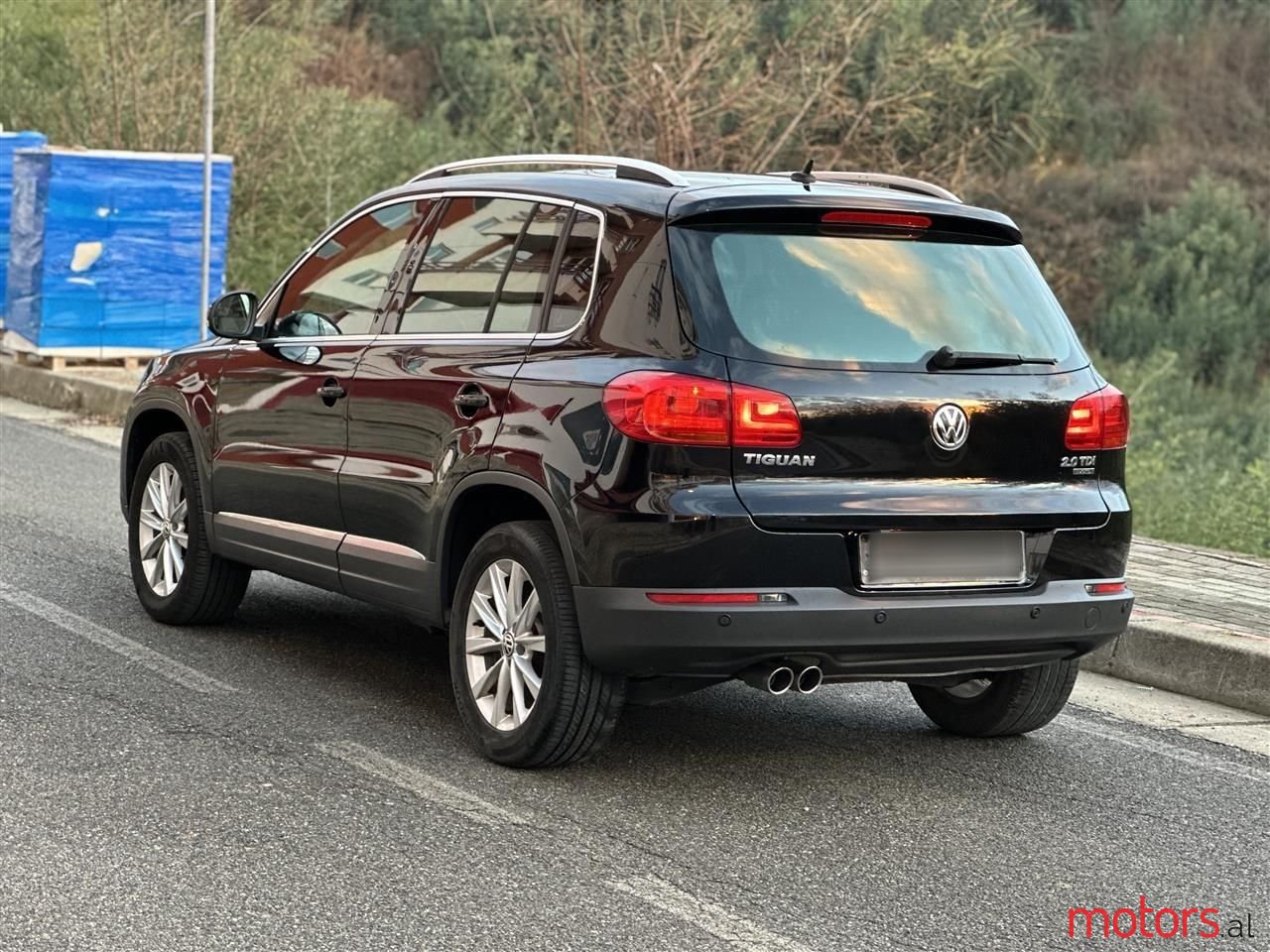 2012' Volkswagen Tiguan photo #4