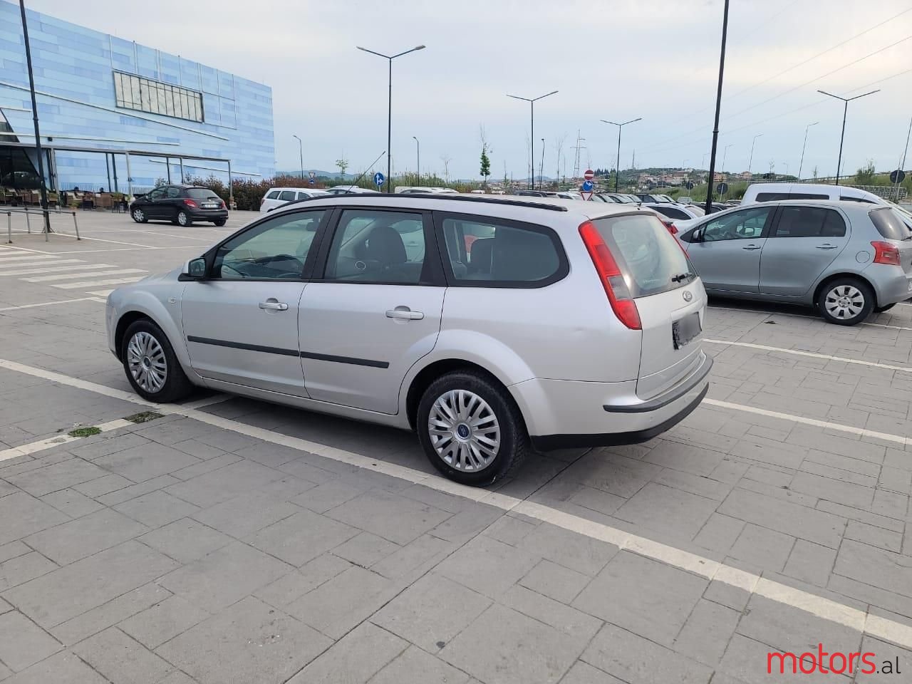 2007' Ford Focus photo #3