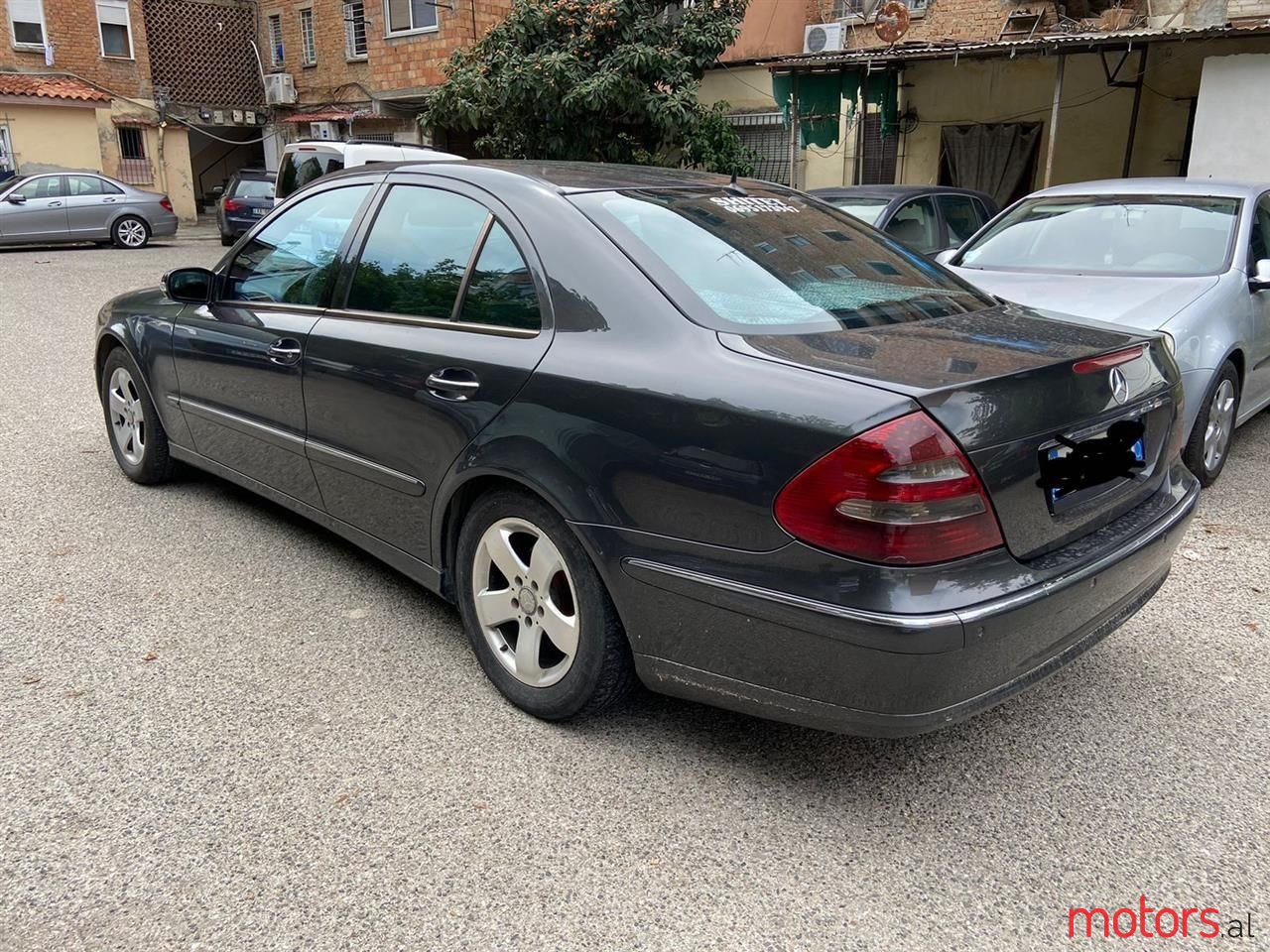 2004' Mercedes-Benz 220 photo #2