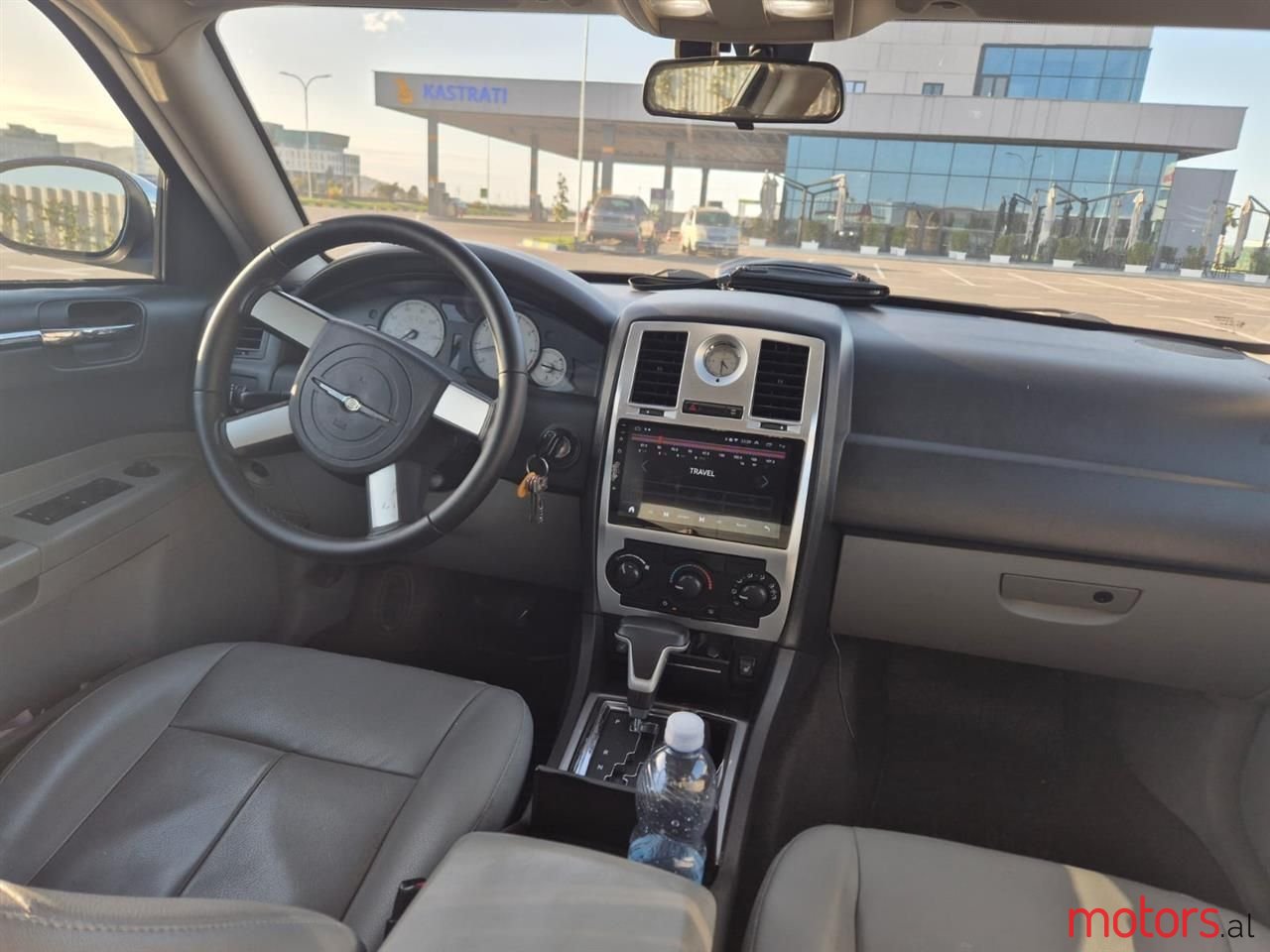 2007' Chrysler 300C photo #2