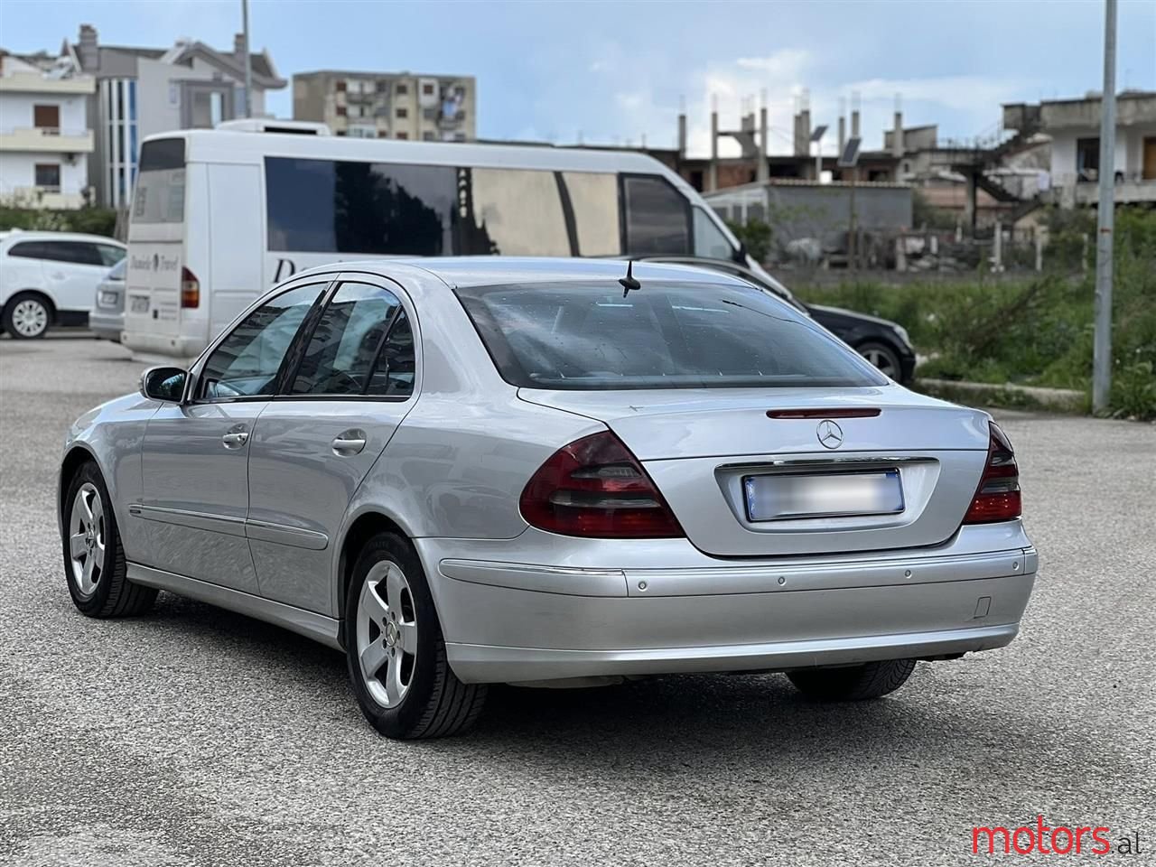 2003' Mercedes-Benz E 270 photo #4