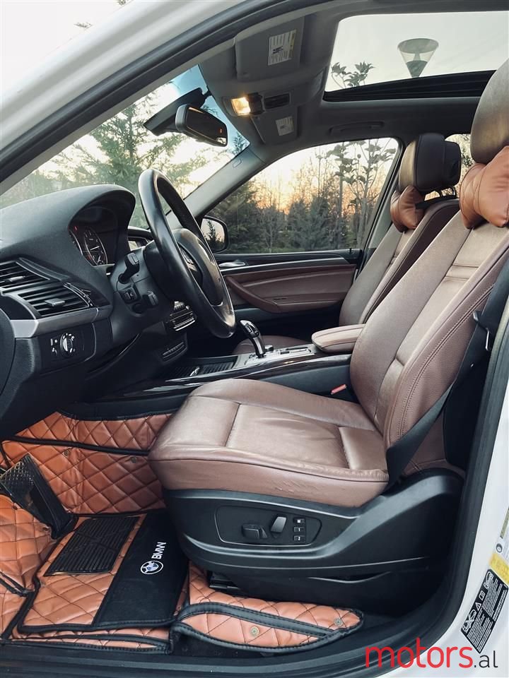 2012' BMW X5 photo #5