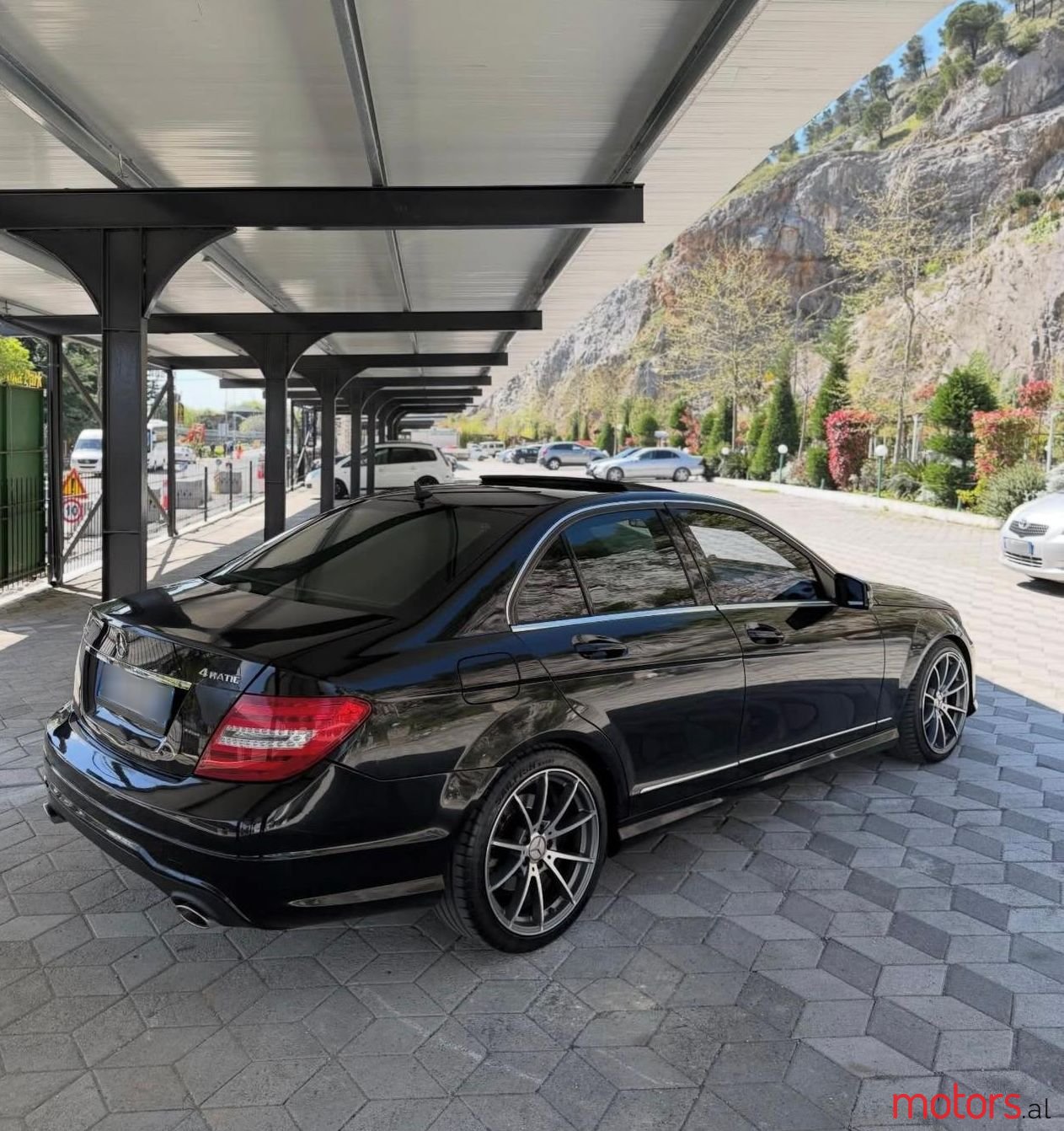 2013' Mercedes-Benz C 300 photo #1