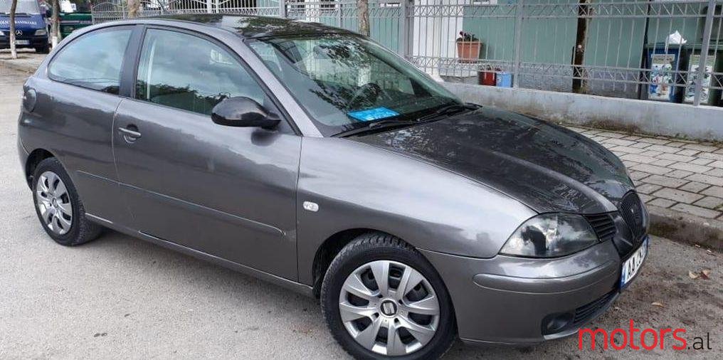 2003' SEAT Ibiza photo #1