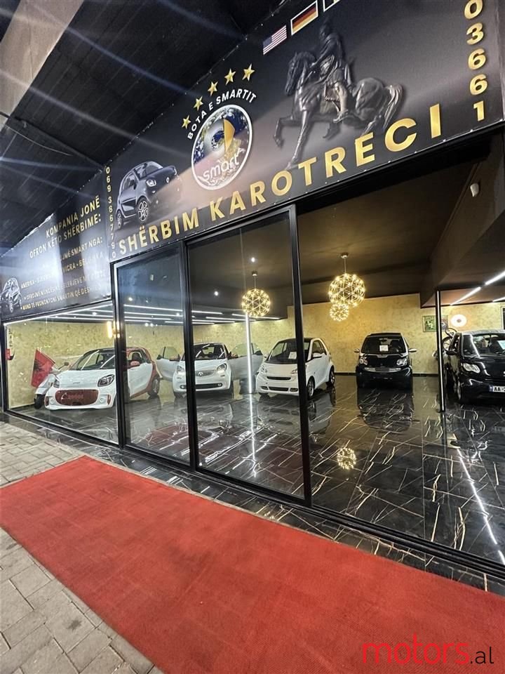 2019' Smart Fortwo photo #3