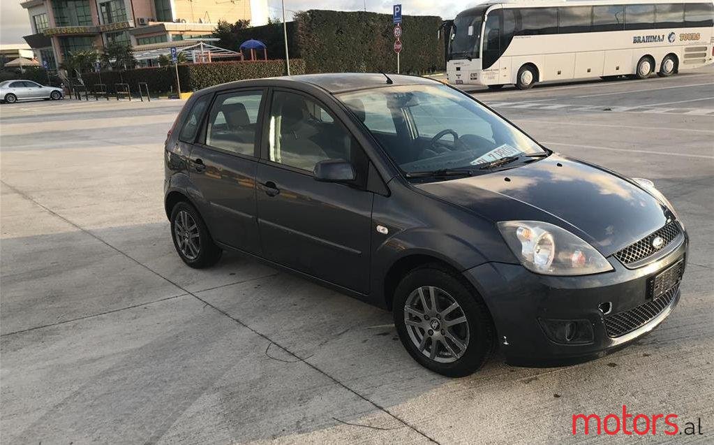 2007' Ford Fiesta photo #1