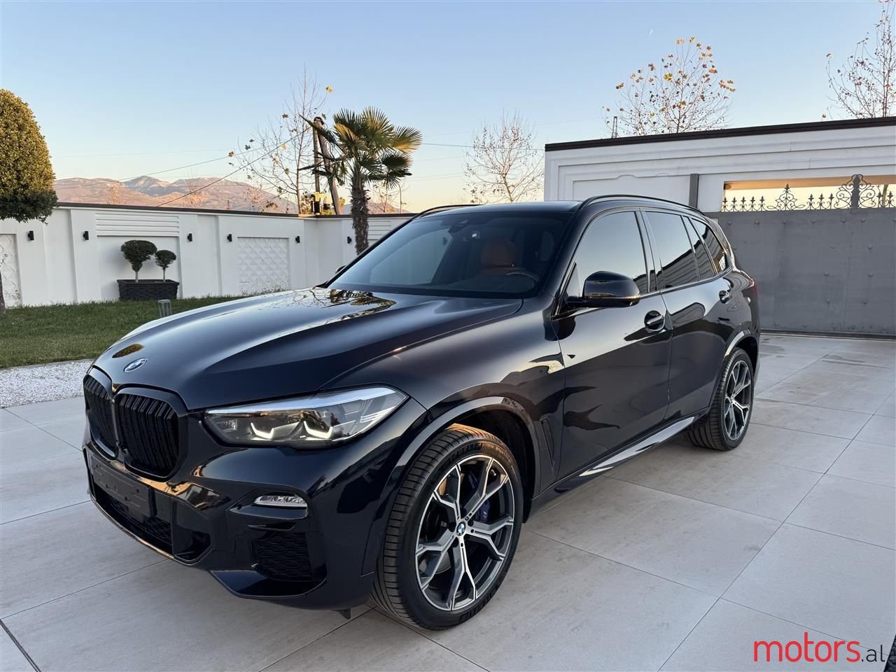 2020' BMW X5 photo #1