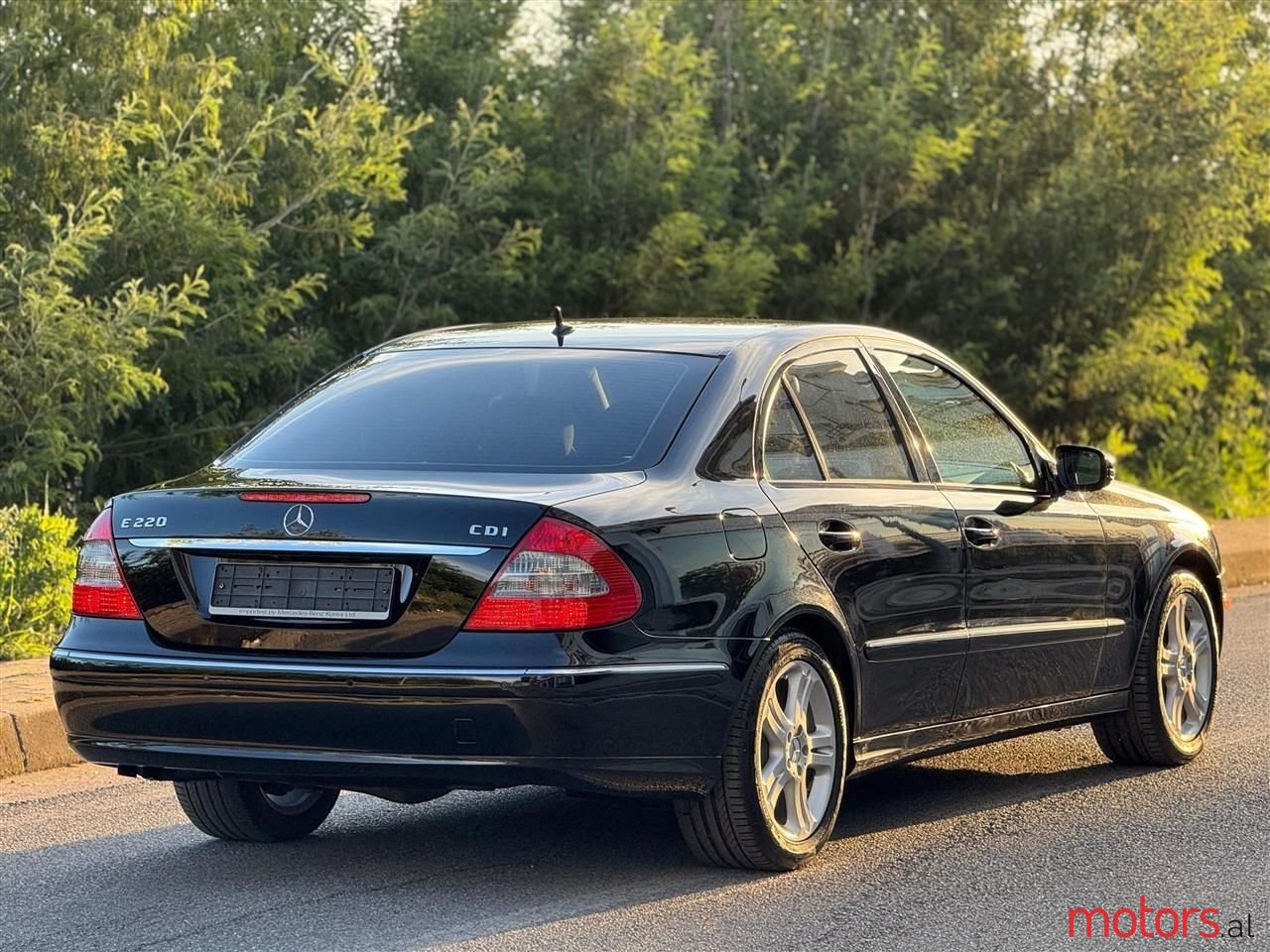 2007' Mercedes-Benz E 220 photo #2