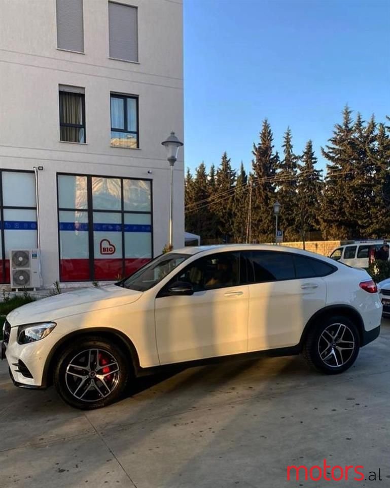 2018' Mercedes-Benz 250 photo #2