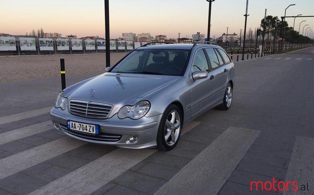 2005' Mercedes-Benz C 200 photo #1