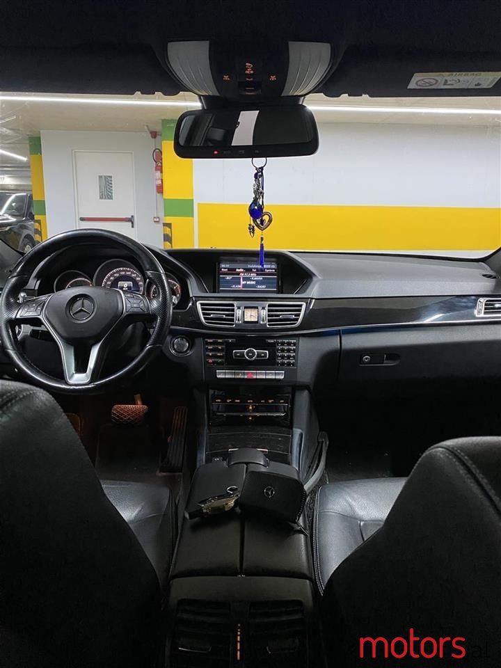 2014' Mercedes-Benz 220 photo #5