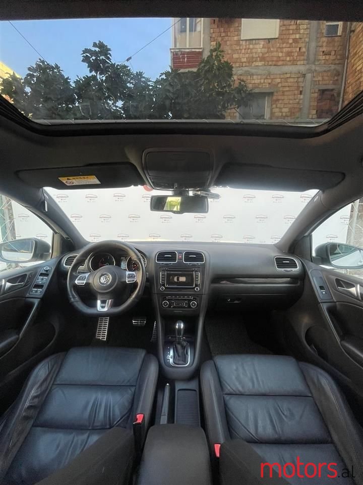 2013' Volkswagen Golf photo #6