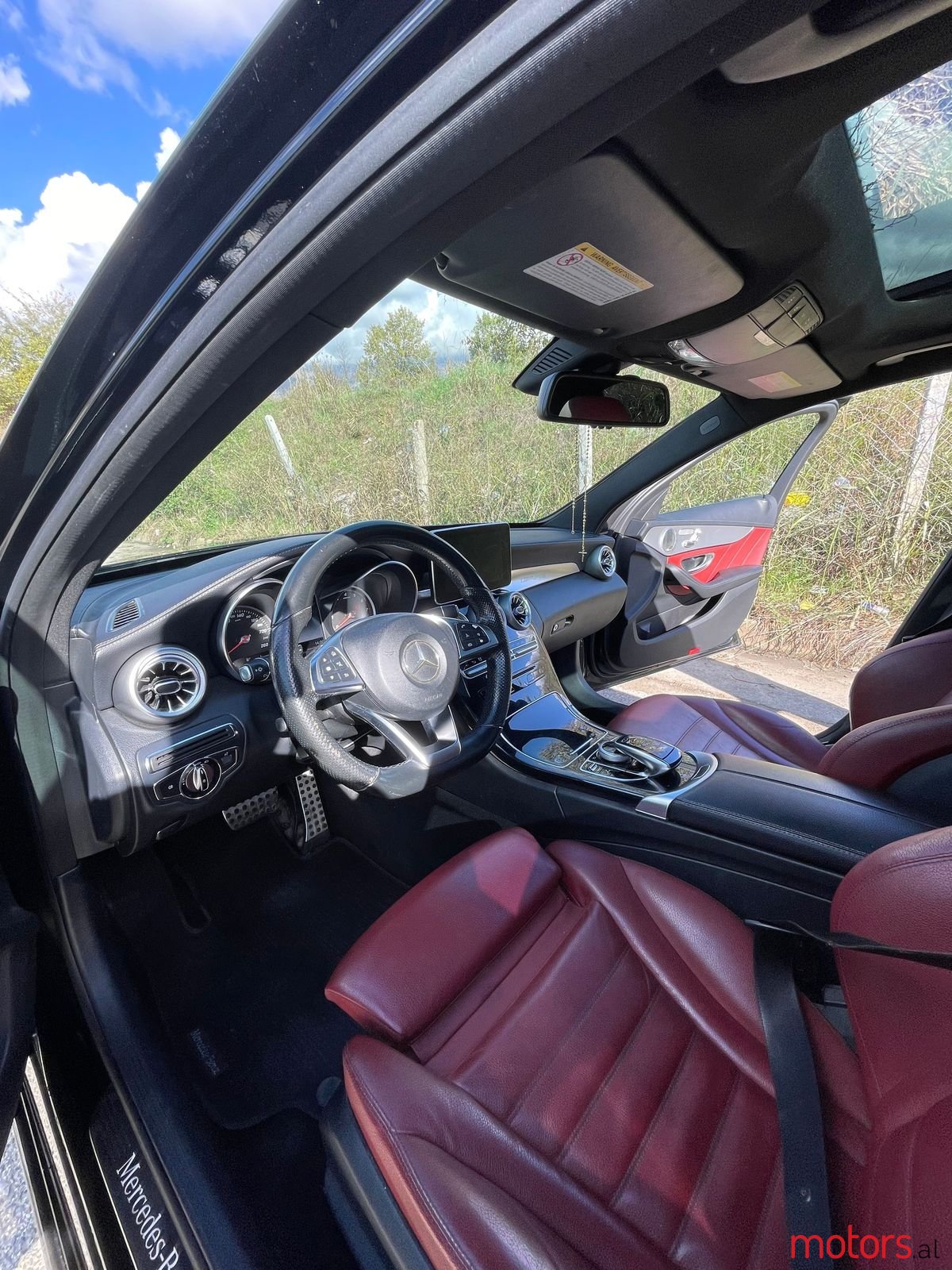 2016' Mercedes-Benz C 300 photo #3