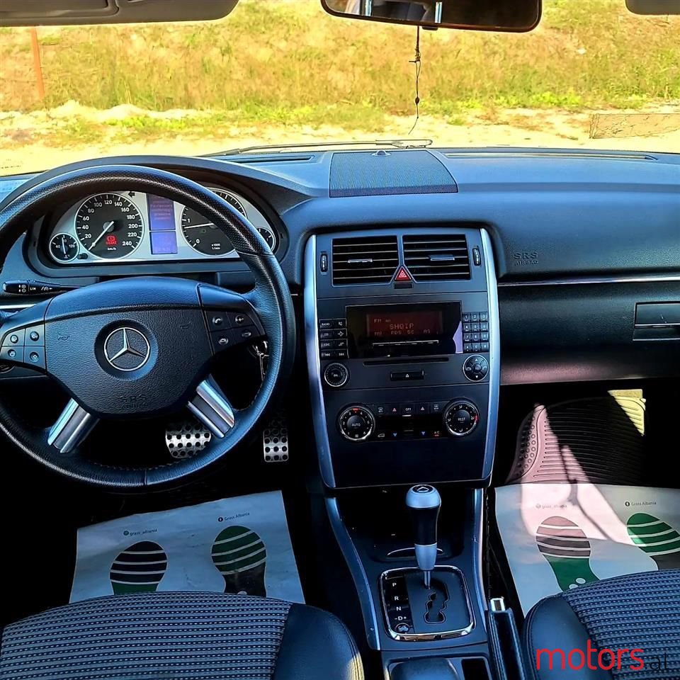 2008' Mercedes-Benz B 180 photo #4