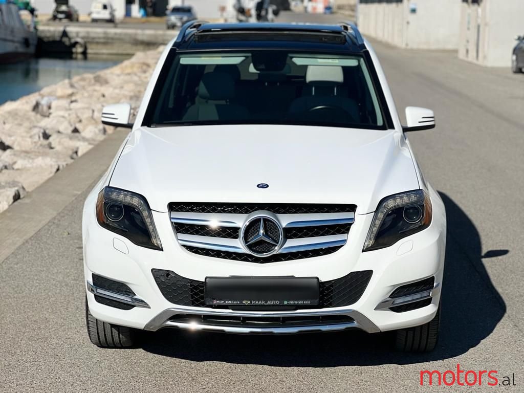 2013' Mercedes-Benz GLK 250 photo #1