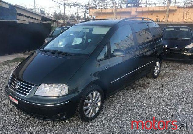 2006' Volkswagen Sharan photo #2