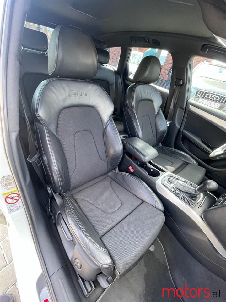 2009' Audi A4 photo #2