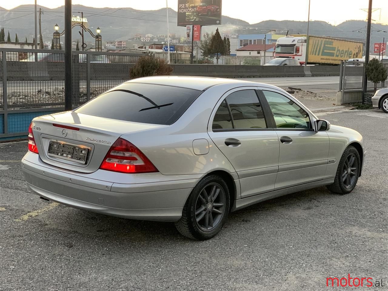 2006' Mercedes-Benz C 180 photo #5