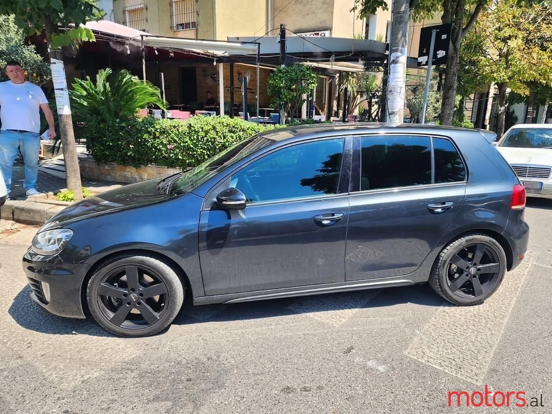 2012' Volkswagen Golf photo #4