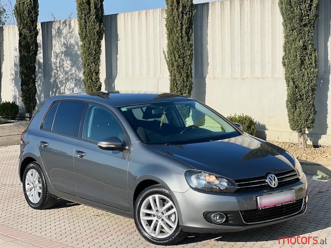 2012' Volkswagen Golf photo #6