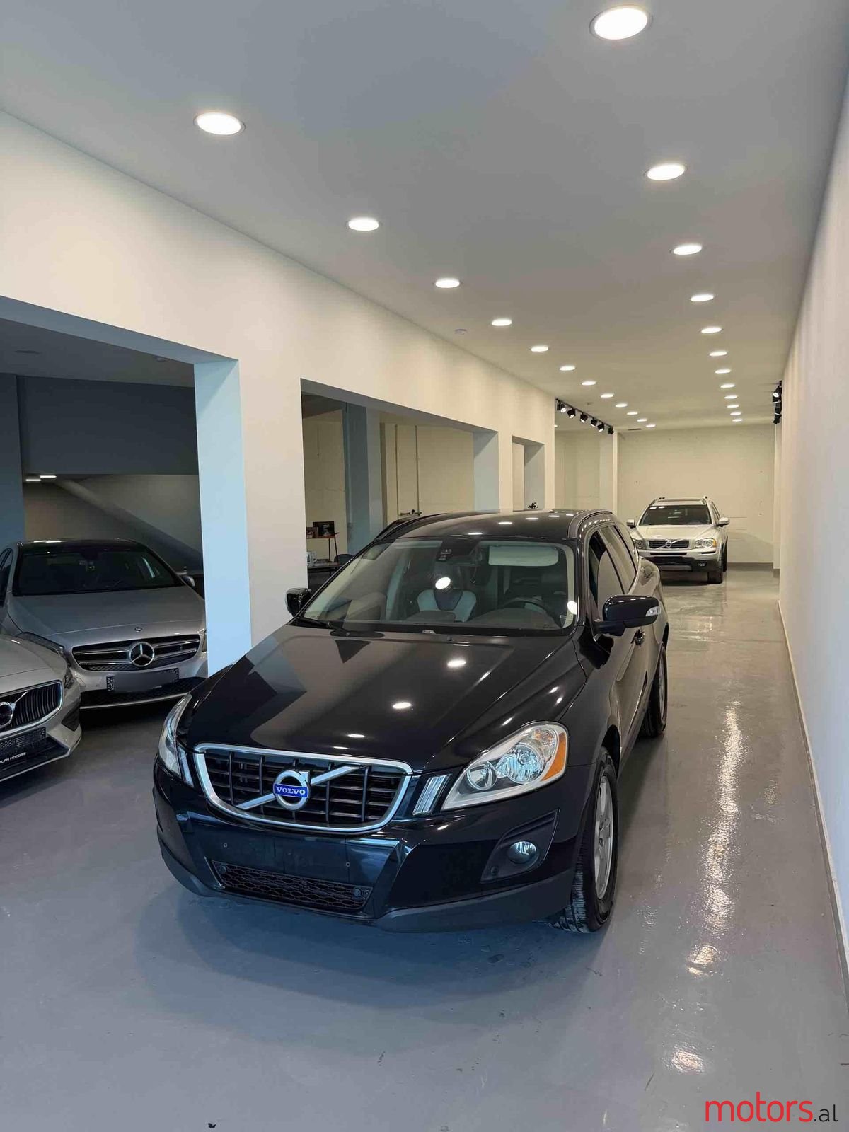 2010' Volvo Xc 60 photo #2