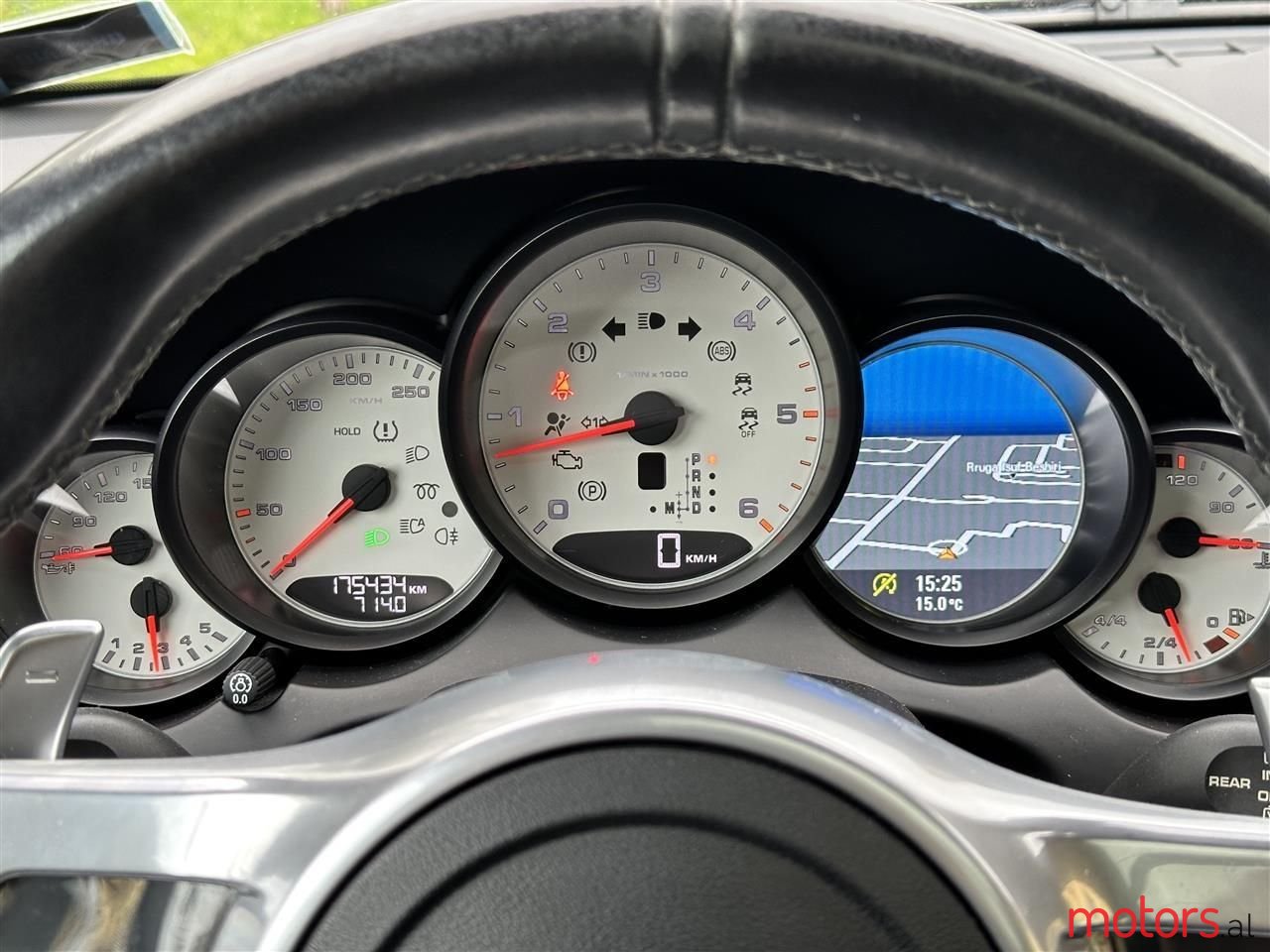 2014' Porsche Cayenne photo #6