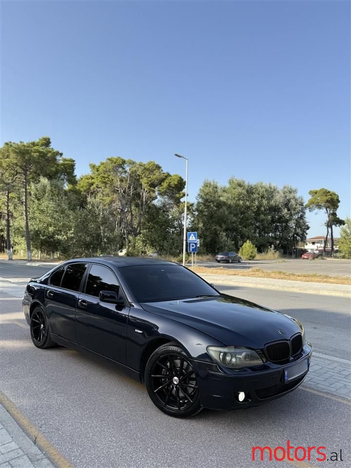 2007' BMW 730 photo #1