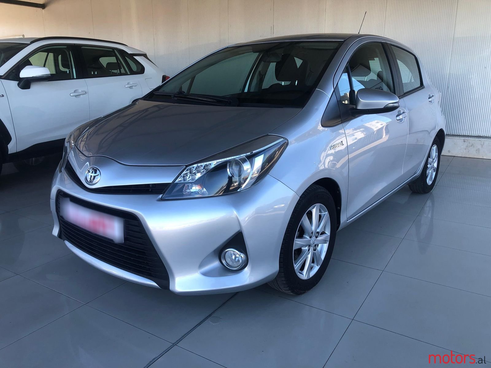 2014' Toyota Yaris photo #1