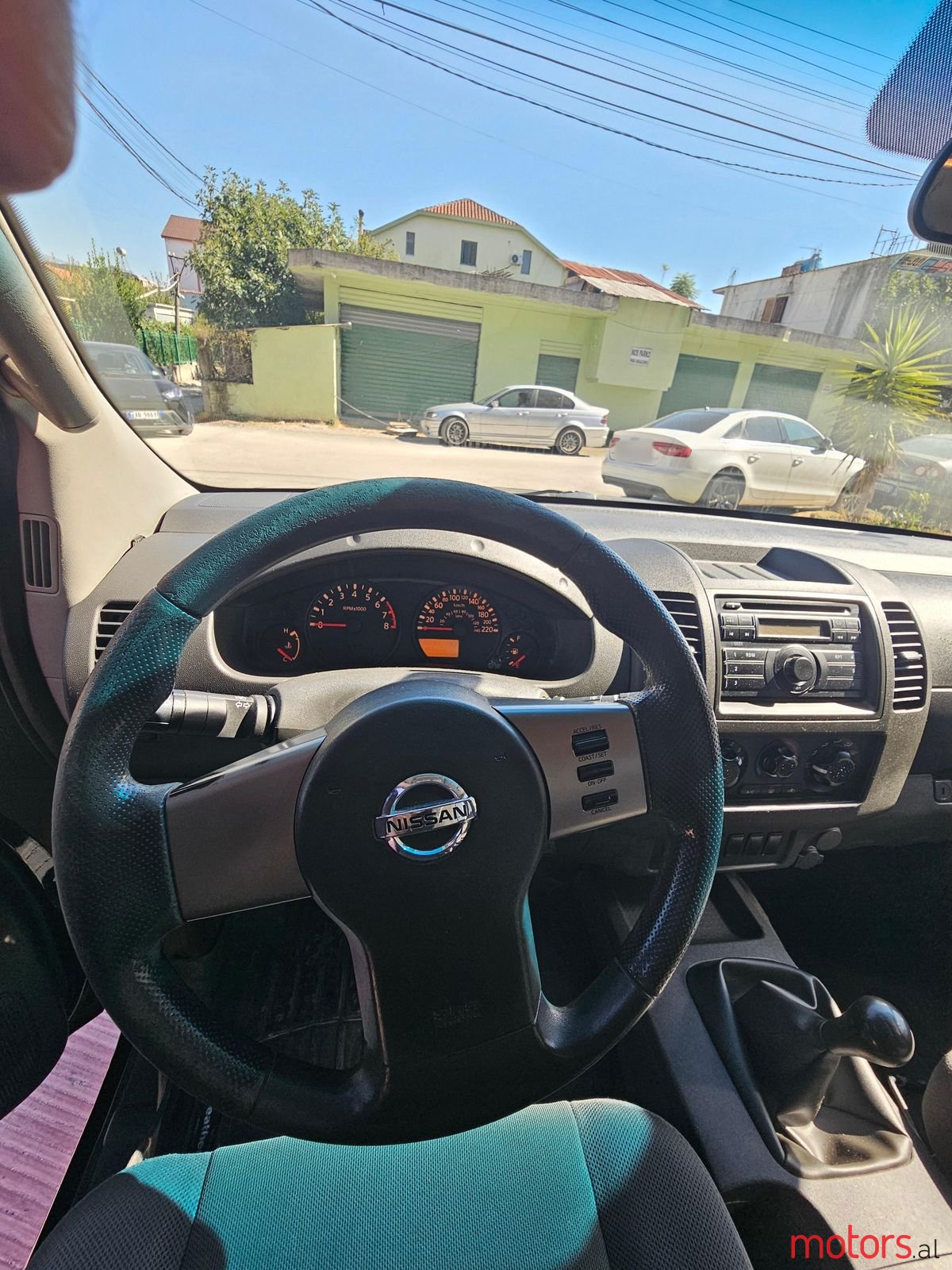 2012' Nissan Navara photo #2