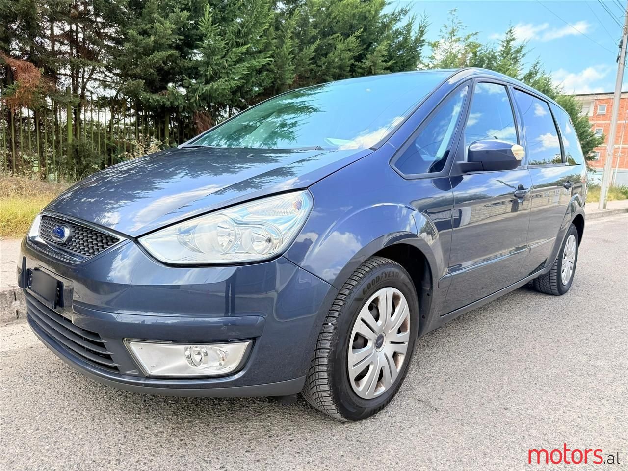 2010' Ford Galaxy photo #3