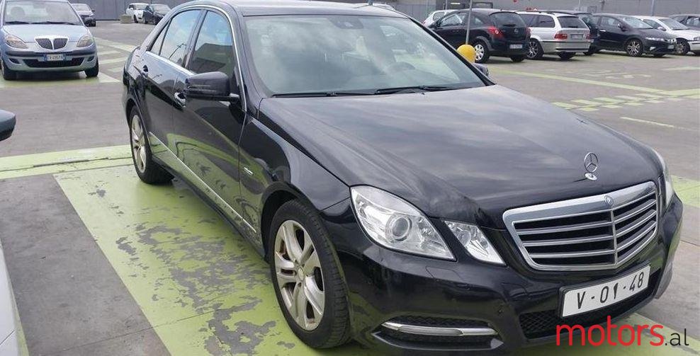 2010' Mercedes-Benz E 250 photo #1