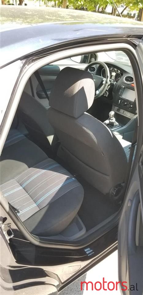 2009' Ford Focus photo #6