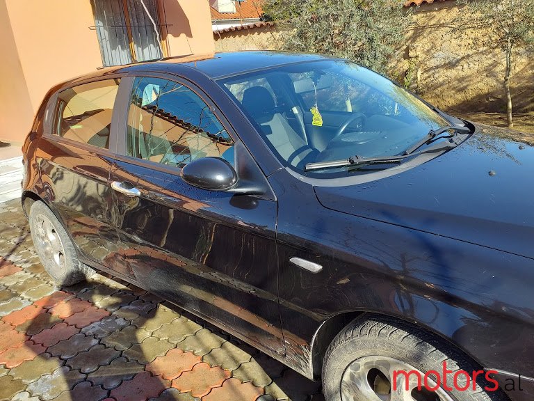 2007' Alfa Romeo 147 photo #4