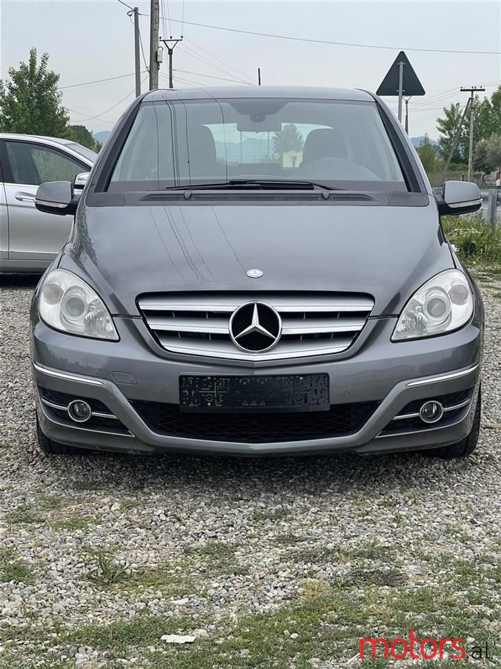 2009' Mercedes-Benz B 200 photo #1